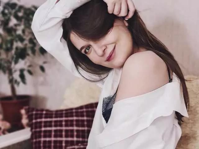 -Stormy- — Vibes excites me.
I want to feel the warmth of your arms on my body.