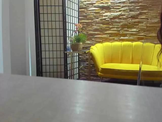 Freechat AishaRouhi on BongaCams