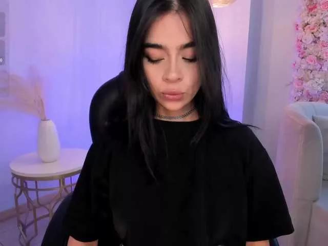 AlanaCraft on BongaCams 