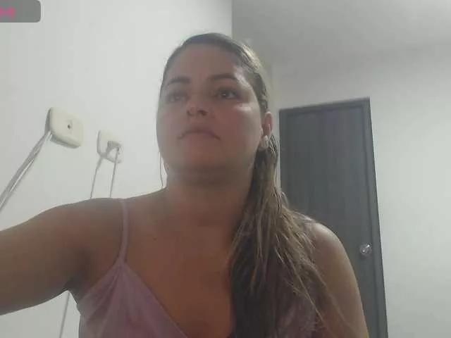 AlannaStephen on BongaCams 