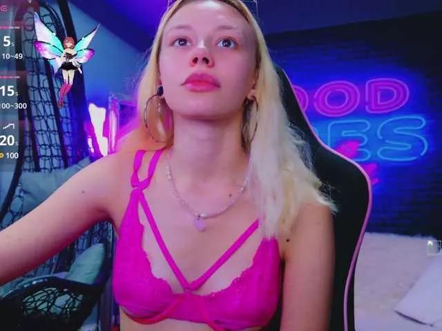 AlessiaCroft on BongaCams
