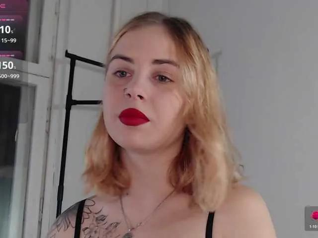 BongaCams AlisMoona is Freechat AlisMoona — Turns Me On
Gentle attention, playful teasing, compliments, good humor, long conversations, and when someone knows how to make me smile.