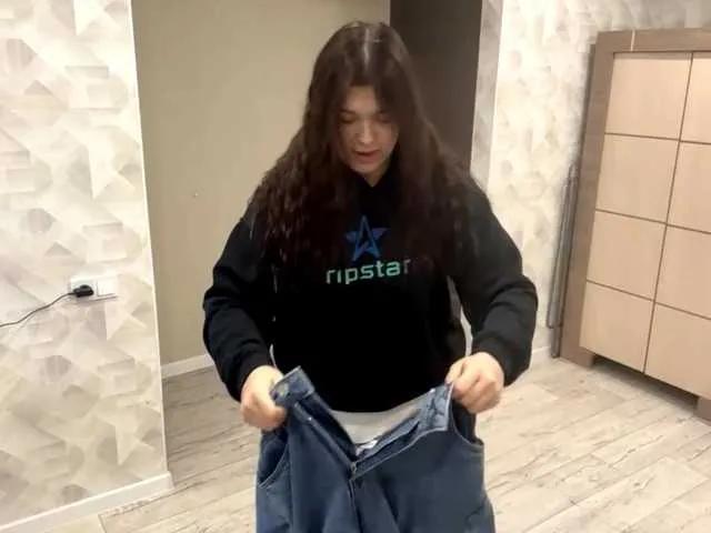 BongaCams AshleaReuer is Freechat AshleaReuer — If you value openness and a little flirtation, we'll definitely get along. I like to open up during our show and add something new all the time. I like to play with fire - a little seduction and passion to ignite the spark between us.