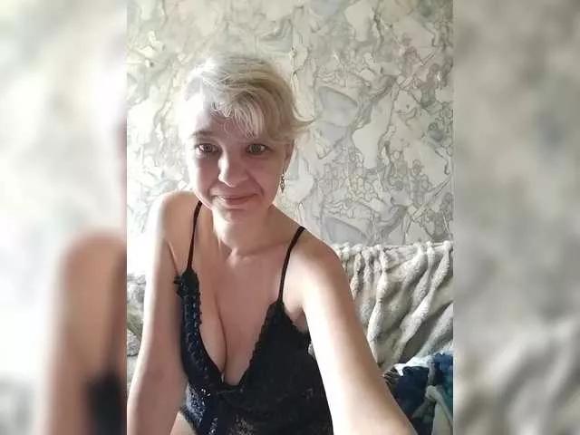 AsyaLorna on BongaCams