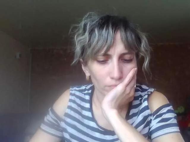 BabyLove4432 on BongaCams 