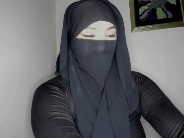 beauty-moon on BongaCams