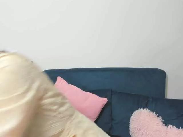 BellaPink on BongaCams 