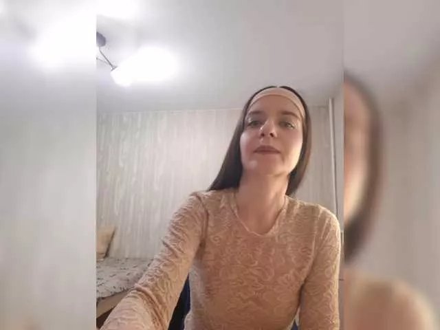 Offline BellaTasty on BongaCams