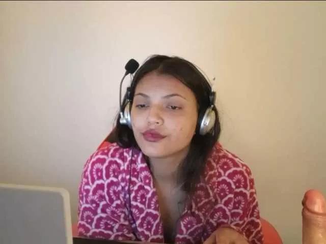 Bombonzin on BongaCams 