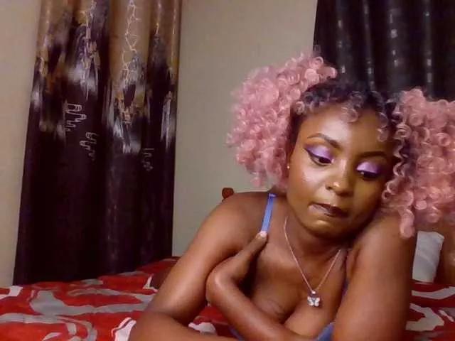 Caramelxoxo on BongaCams