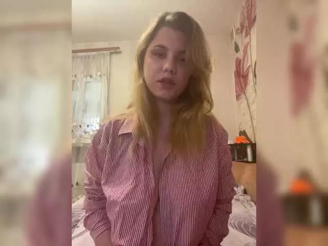 Dollye on BongaCams 