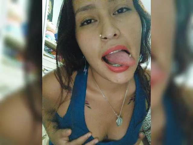 Freechat dulce-maria1 on BongaCams