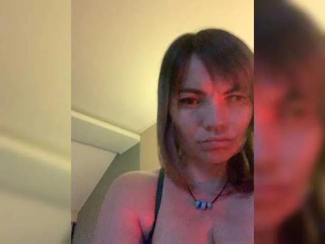 BongaCams ElizavetaCream is Freechat ElizavetaCream — Nice guys that enjoy my show. It is one of the best feelings ever!