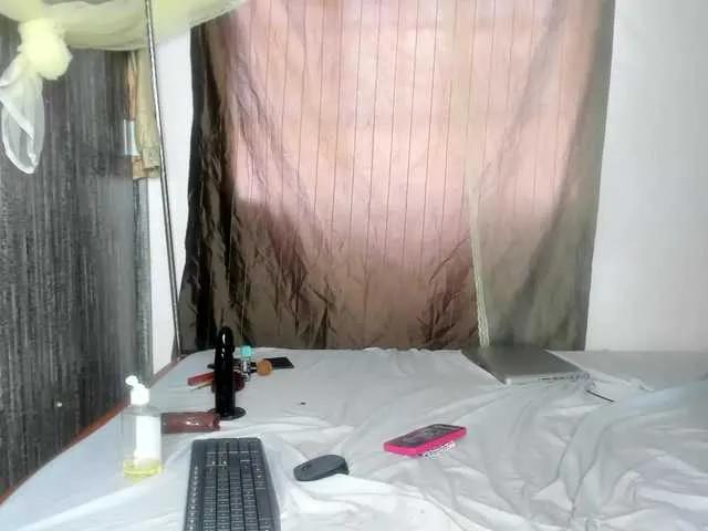 BongaCams Foxy-Roxy is Freechat Foxy-Roxy — Huge cock or when am dominating someone