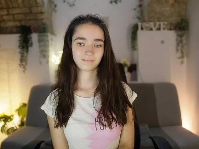 GiaPaige18 on BongaCams