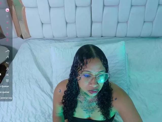 hollyvega — I get excite me that you look me front the cam playing with my toys and fully me the pleasure