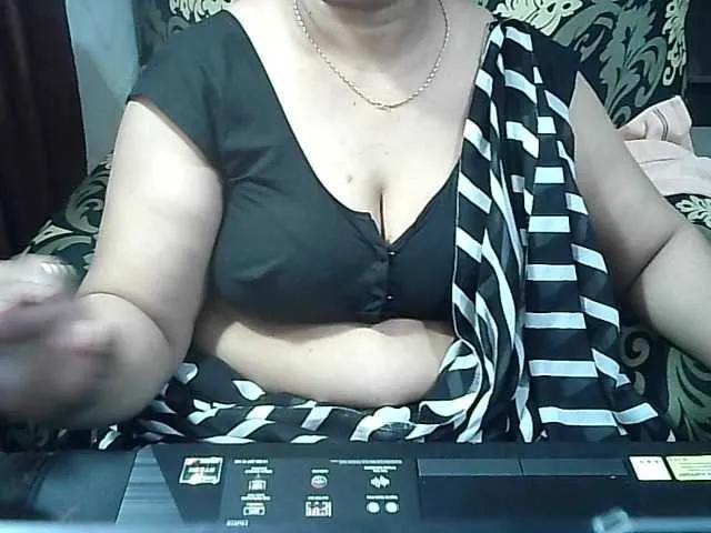 BongaCams Indianbhabhimilf40 is Freechat Indianbhabhimilf40 — Freechat on BongaCams
