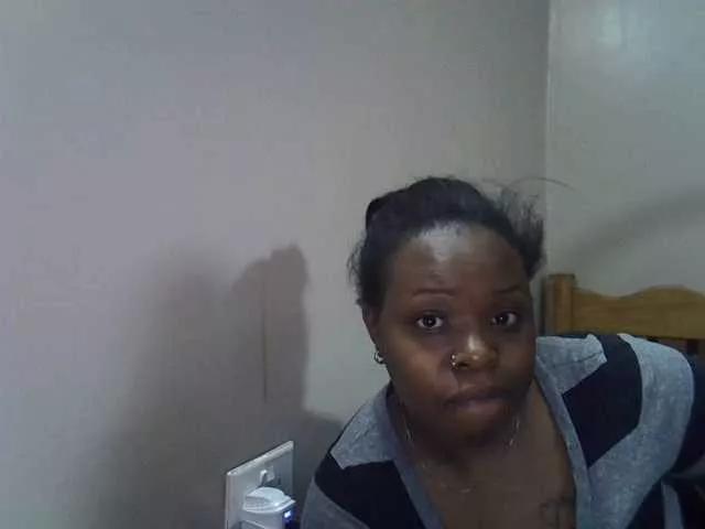 Janniepree on BongaCams