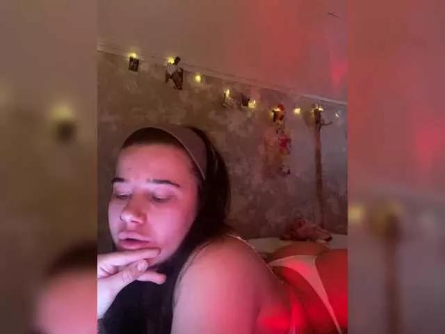 jasminbunny19 on BongaCams