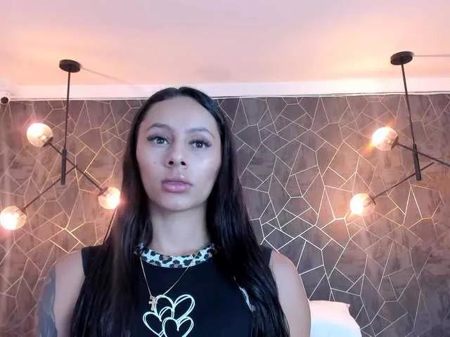 kharlyn-angel on BongaCams