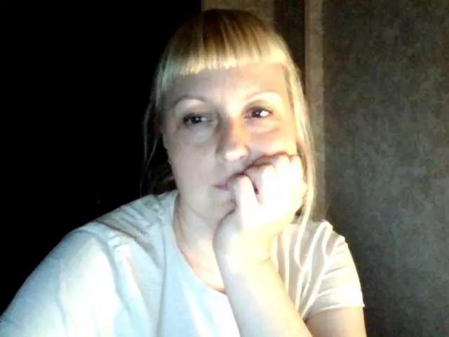 krisss2016 on BongaCams