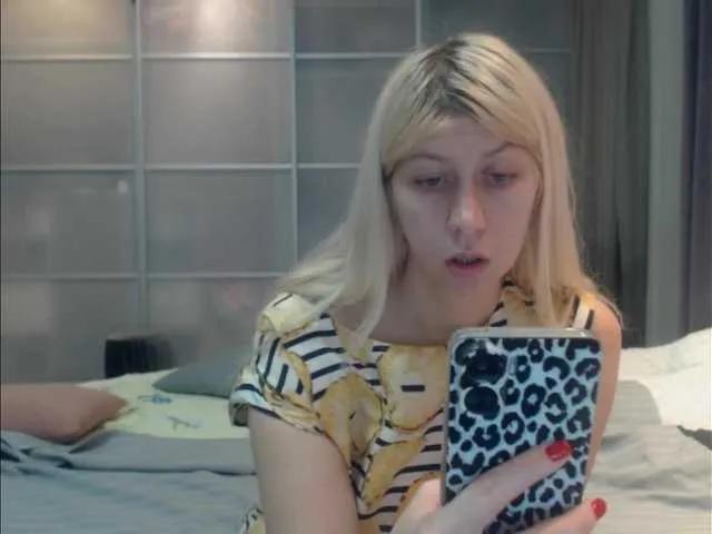 BongaCams KyliePag is Freechat KyliePag — big soul and guys who really like to be good friends here