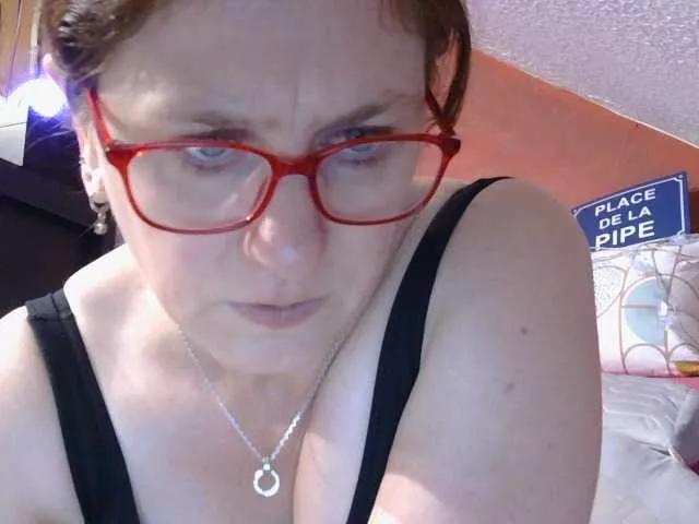 lanaxxx1 on BongaCams