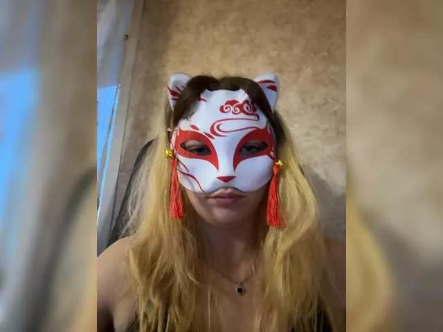 Lapo4ka-1a — Freechat on BongaCams