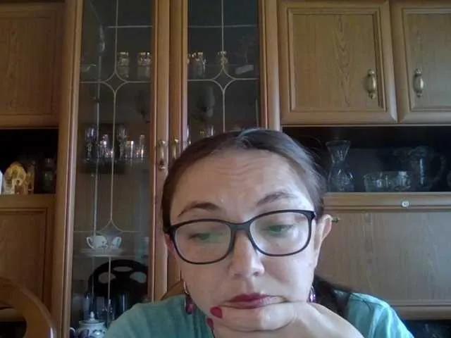 Larrisa3 on BongaCams 