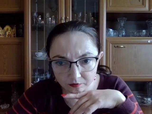 Larrisa3 on BongaCams 