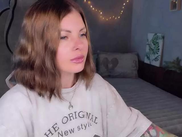 LiluDallass on BongaCams