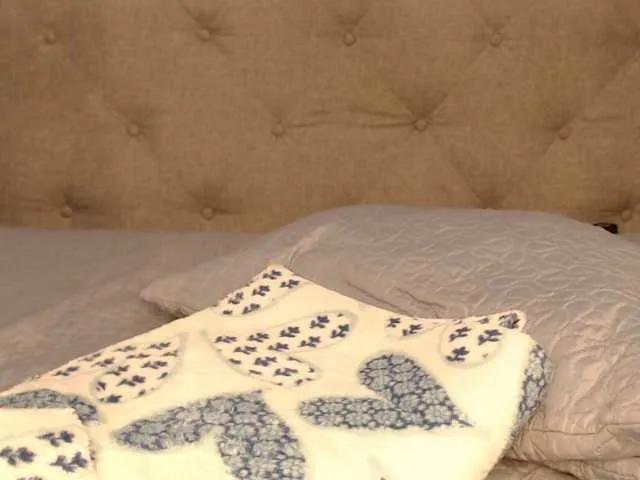 lolapaz on BongaCams 