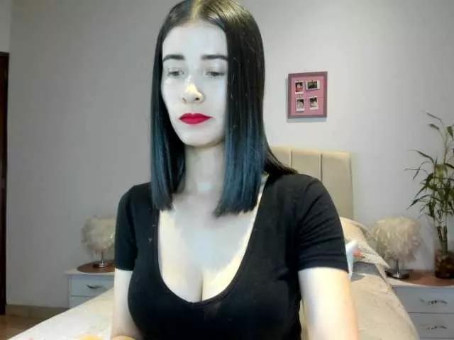 macarena-60 on BongaCams 