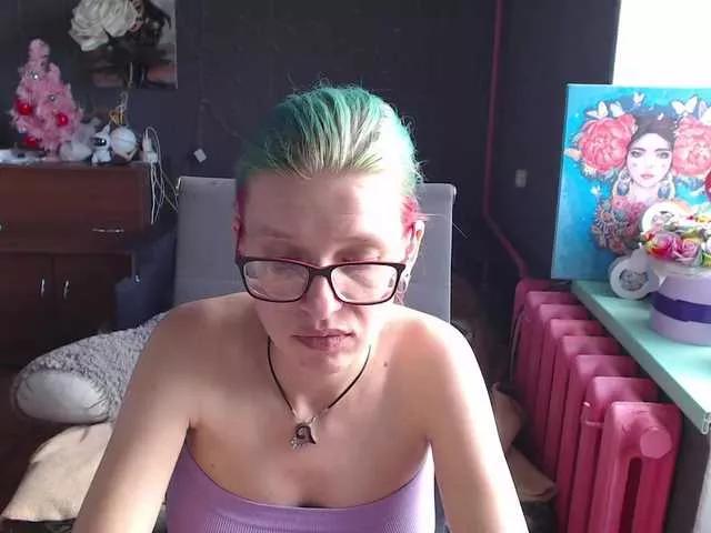 malvinella on BongaCams
