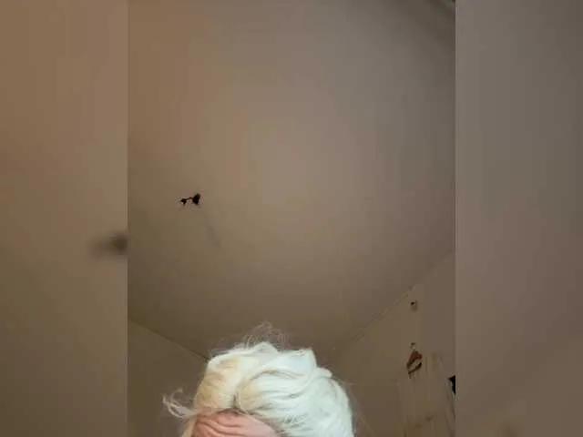 Mari98 — im horny as...