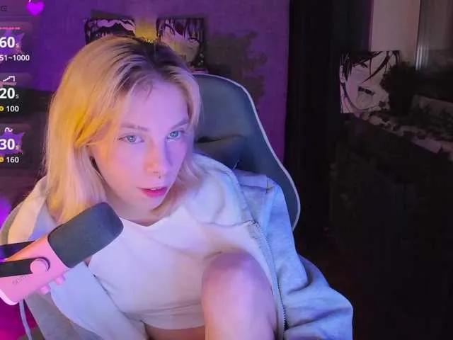 BongaCams Marrmariss is Freechat Marrmariss — Charismatic people who know how to laugh