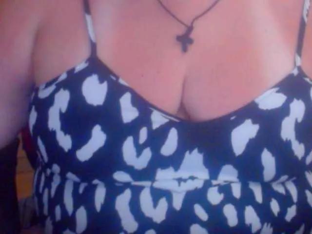 mayalove4u on BongaCams 