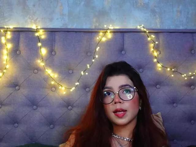 Molly- on BongaCams 