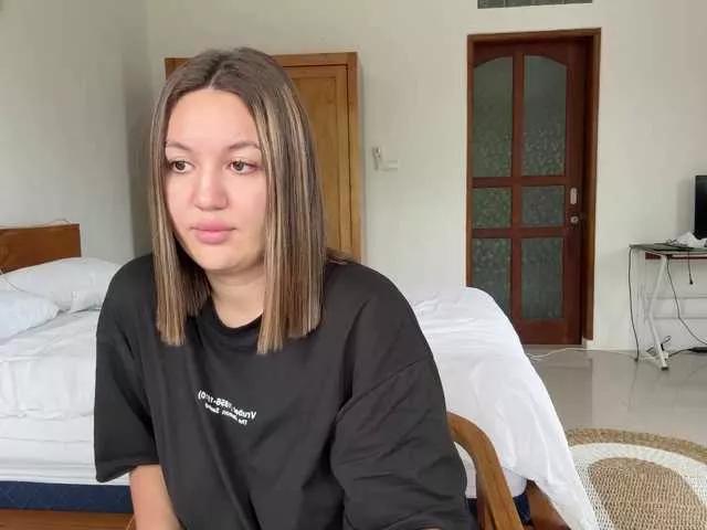 Nelly-Fischer on BongaCams 