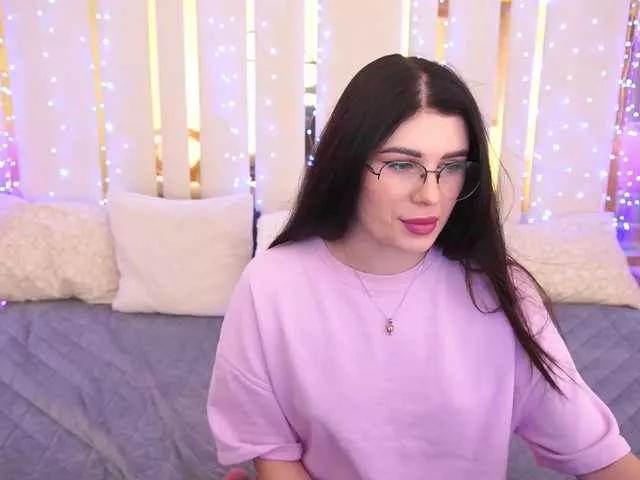 Freechat NeylaCharm on BongaCams