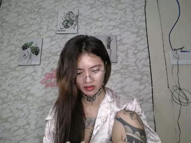 poorpussyyy on BongaCams