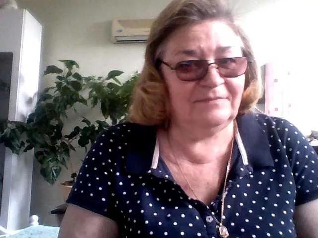 rekelme — I like talking on sexual topics and playing sex games, always positive and I like to enjoy everything that happens to me, I want to share smiles with you