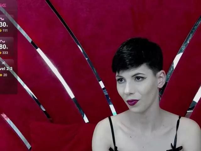 RoxxyRouge on BongaCams 