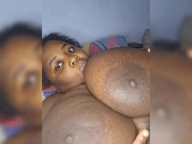 BongaCams SExtBoobS is Freechat SExtBoobS — Dirty talk