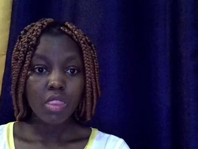 Sweetpie51 on BongaCams
