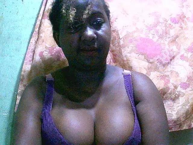 Freechat Sylivinaahh on BongaCams