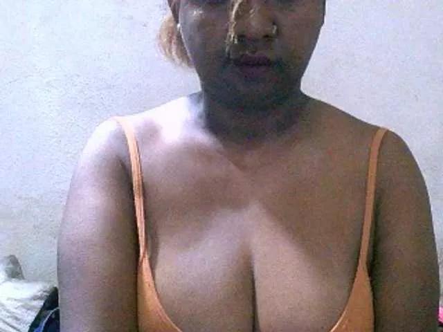 Freechat Sylivinaahh on BongaCams