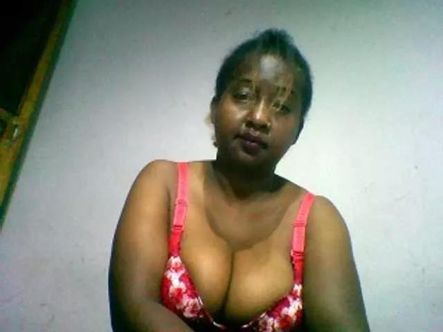 Freechat Sylivinaahh on BongaCams