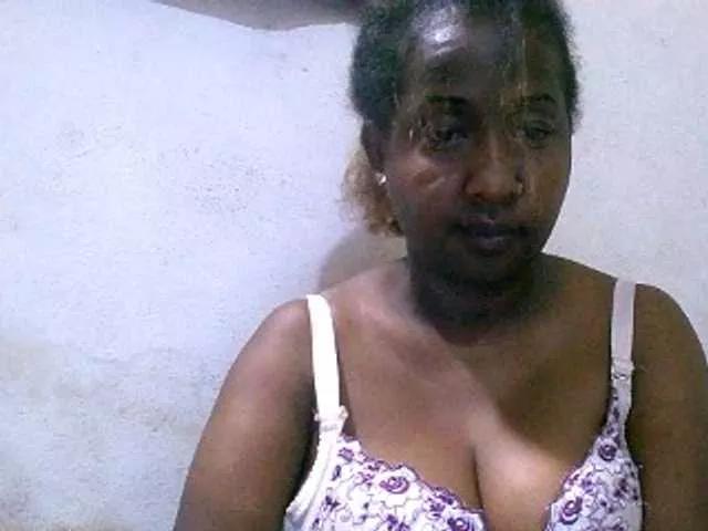 Freechat Sylivinaahh on BongaCams