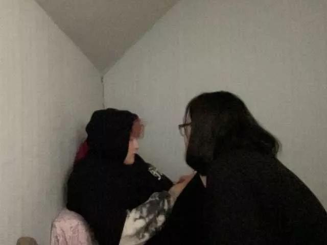 TanyaSantos on BongaCams